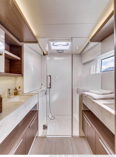 Book yachts online - catamaran - Lagoon 50 (6 cab) - SAILUXE - Finocchietto - rent