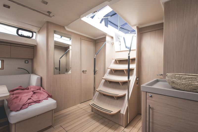 Book yachts online - sailboat - Oceanis 51.1 - Aphros - Comfort line - rent