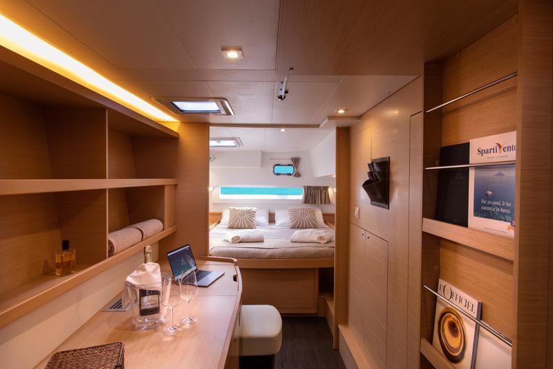 Book yachts online - catamaran - Lagoon 42 (3 cab) - SAILUXE - Zubibbu  - rent