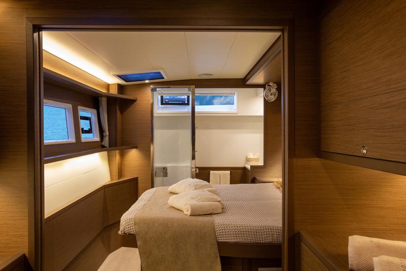 Book yachts online - catamaran - Lagoon 52F - SAILUXE - Fico - rent