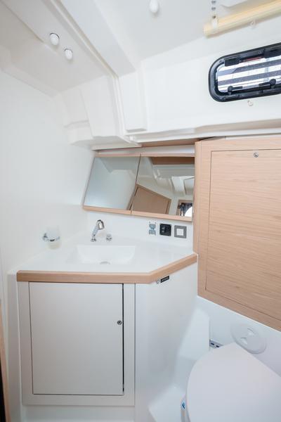 Book yachts online - sailboat - Oceanis 46.1 (5 cab) - Alke - Comfort line - rent