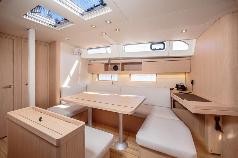 Book yachts online - sailboat - Oceanis 46.1 - Eirene - Comfort line - rent