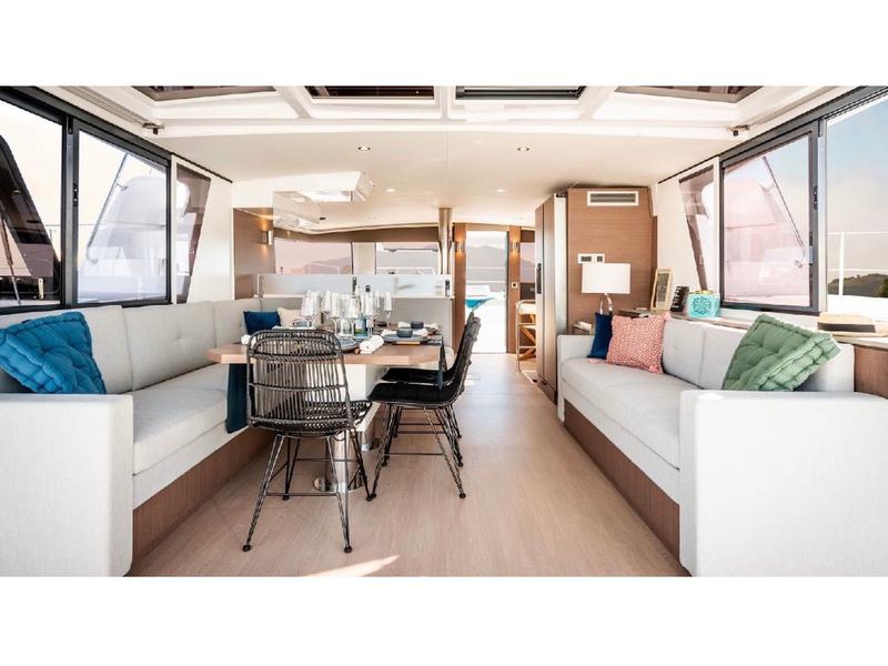 Book yachts online - catamaran - Bali 4.6* - Roma - Premium Crewed line - rent