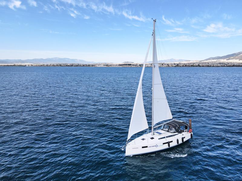 Book yachts online - sailboat - Sun Odyssey 410 - Marianna - rent
