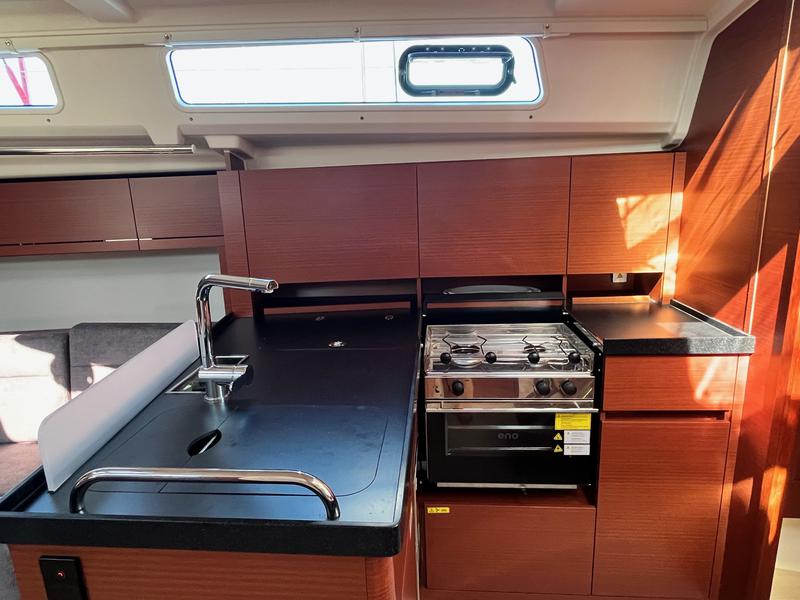 Book yachts online - sailboat - Hanse 418 - Mersina - rent