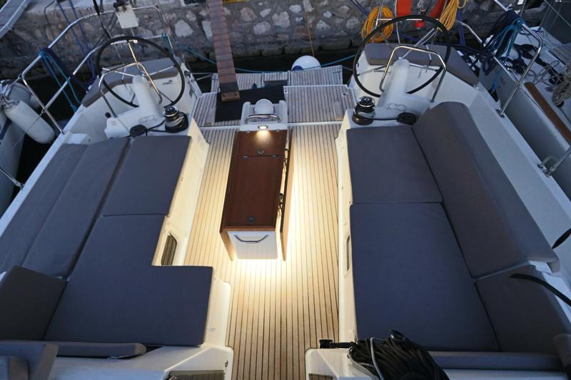 Book yachts online - sailboat - Sun Odyssey 490 - Aqua Fun - rent