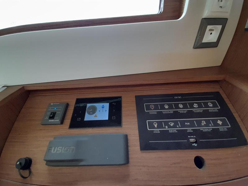 Book yachts online - sailboat - Oceanis 46.1 Performance - Okiroi - rent