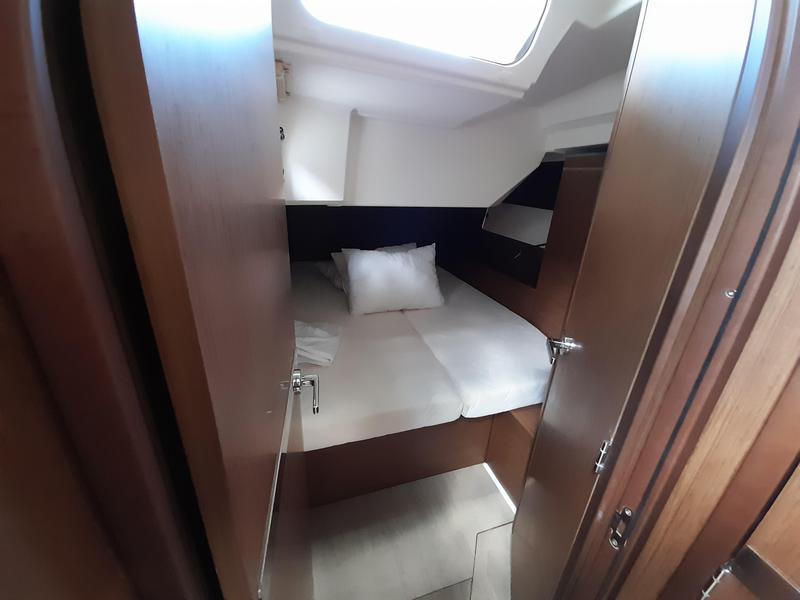 Book yachts online - sailboat - Oceanis 46.1 Performance - Okiroi - rent