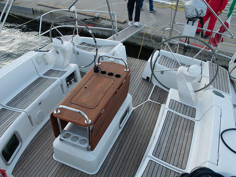 Book yachts online - sailboat - Sun Odyssey 45 - MondoX (refit 2019) - rent