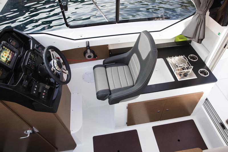 Book yachts online - motorboat - Merry Fisher 795 - Frida - rent
