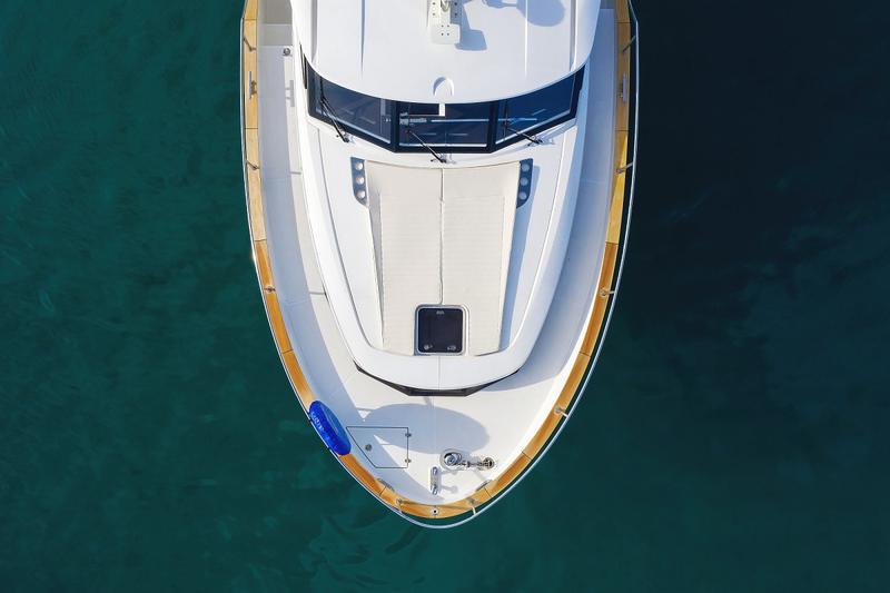 Book yachts online - motorboat - Greenline 40 - Astoria - rent