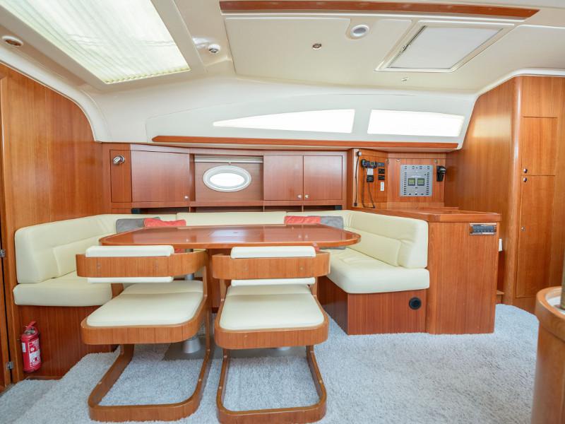 Book yachts online - sailboat - Elan 514 Impression - Maja 07   - rent