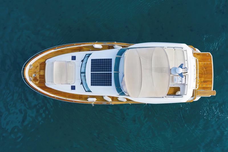 Book yachts online - motorboat - Greenline  48 Fly - Noah - rent