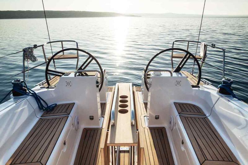 Book yachts online - sailboat - Elan Impression 40.1 - Sv. Nikola - rent