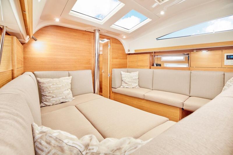 Book yachts online - sailboat - Elan Impression 40.1 - Sv. Nikola - rent