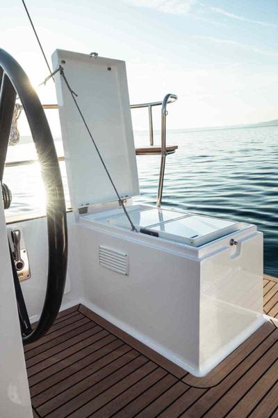 Book yachts online - sailboat - Elan Impression 40.1 - Sv. Nikola - rent