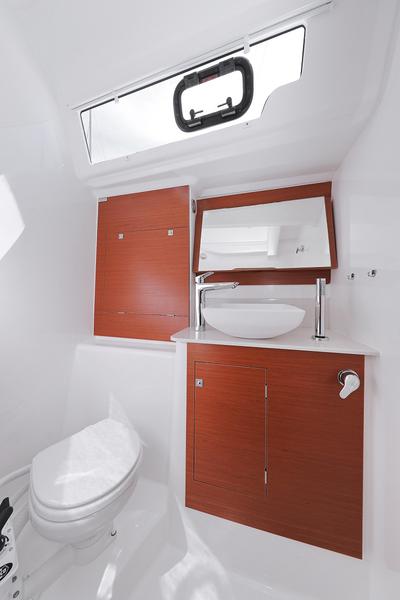 Book yachts online - sailboat - Dufour 460 Grand Large - 5 cabins - SunnyLife - rent