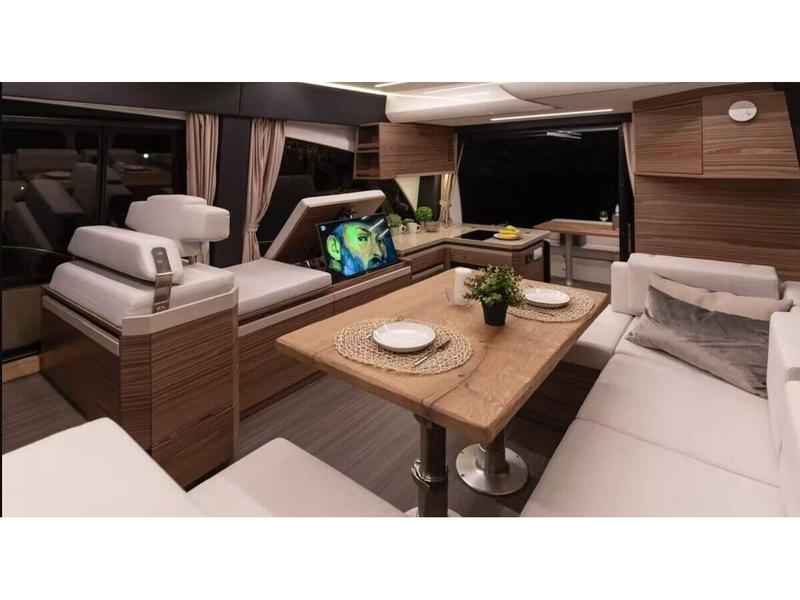 Book yachts online - motorboat - Greenline 45 Fly - Pepper - rent