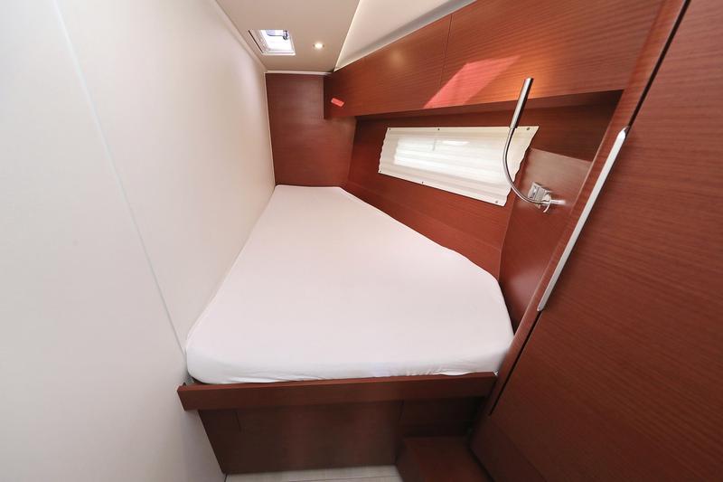 Book yachts online - sailboat - Hanse 460 - Jameson - rent
