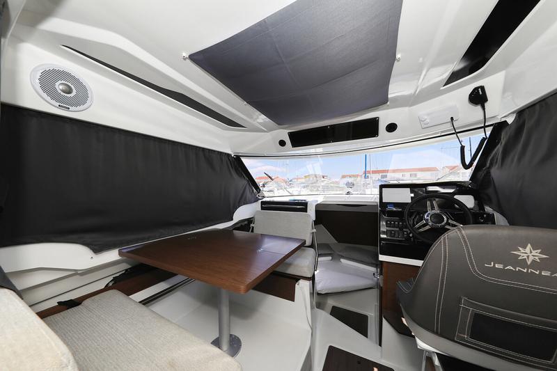 Book yachts online - motorboat - Merry Fisher 795 - Tena - rent