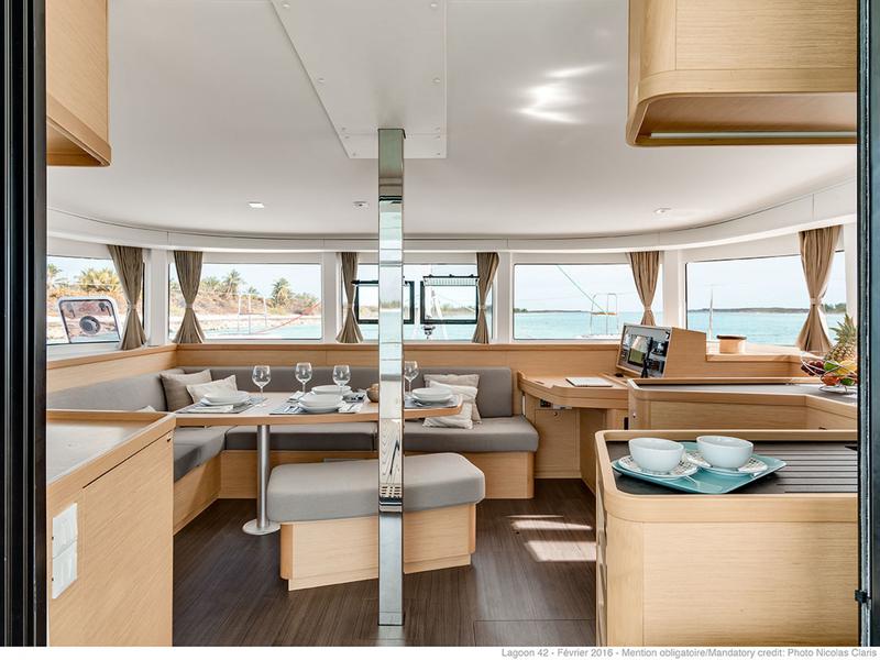 Book yachts online - catamaran - Lagoon 42 - Bige - rent
