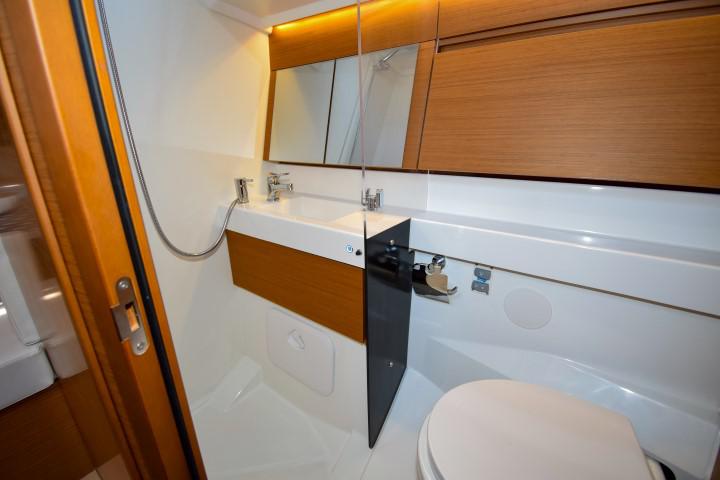 Book yachts online - sailboat - Sun Odyssey 410 - Sky Asya - rent