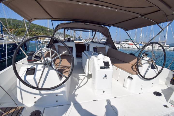 Book yachts online - sailboat - Sun Odyssey 410 - Sky Asya - rent