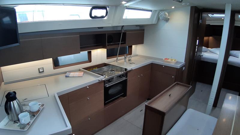 Book yachts online - sailboat - Oceanis 46.1 - STERGIOS  GEN.+A.C. - rent
