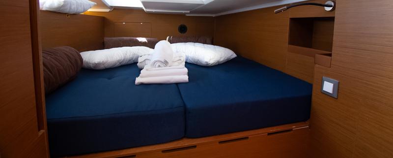 Book yachts online - sailboat - Sun Odyssey 490 - MARINA GEN.+A.C. - rent
