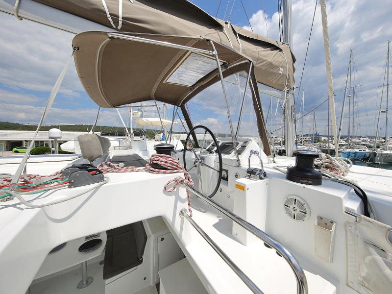 Book yachts online - catamaran - Lagoon 450 F - LADIES&amp;GENTLEMEN - rent