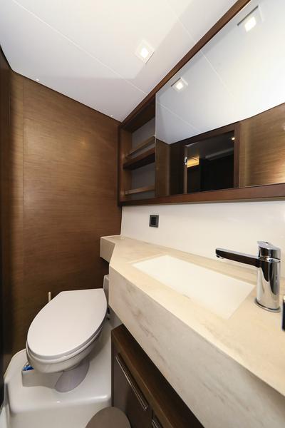 Book yachts online - catamaran - Lagoon 46 - MIDLIFE CRISIS - rent