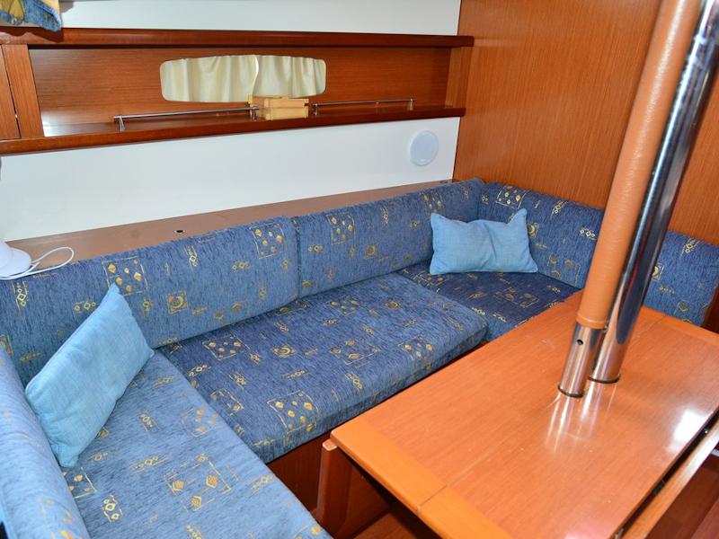 Book yachts online - sailboat - Oceanis 37 - MARINA - rent