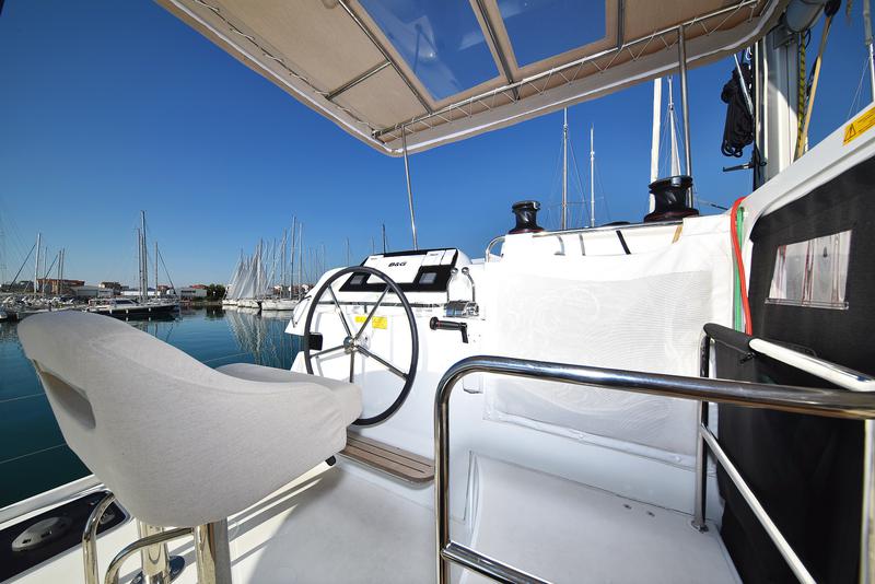 Book yachts online - catamaran - Lagoon 42 - CUZAMEN - rent