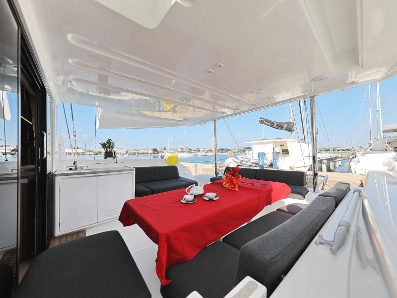 Book yachts online - catamaran - Lagoon 50 - 50 CENT - rent