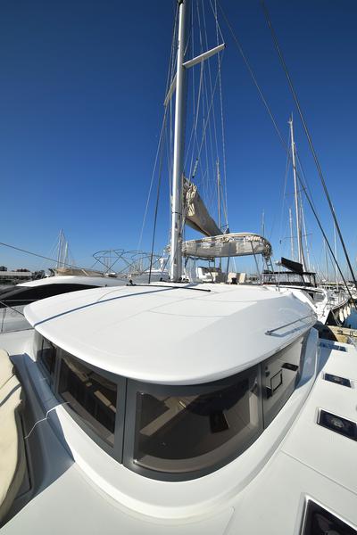 Book yachts online - catamaran - Lagoon 50 - LUX - rent