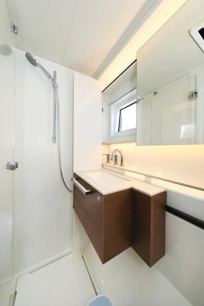 Book yachts online - catamaran - Lagoon 50 - LUX - rent