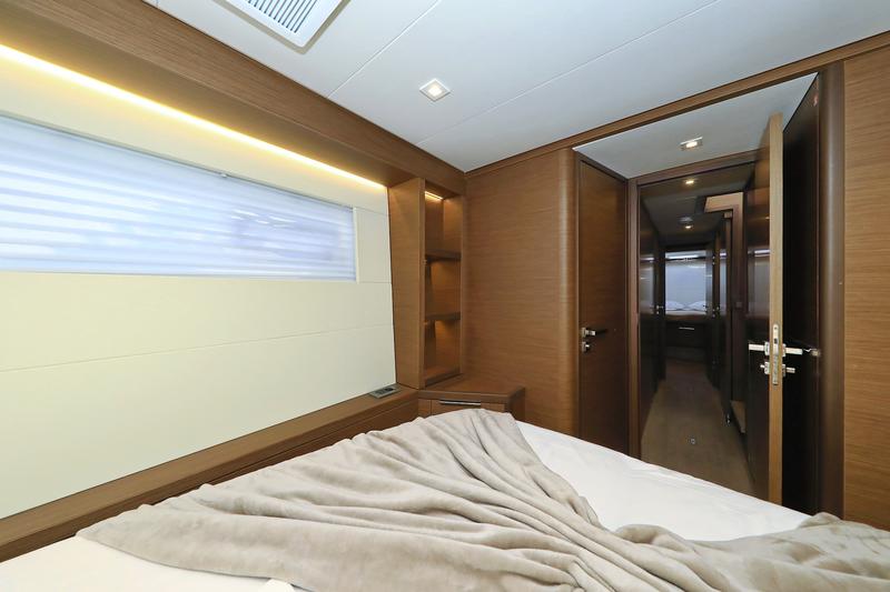Book yachts online - catamaran - Lagoon 50- owner version - RAGNAR - rent