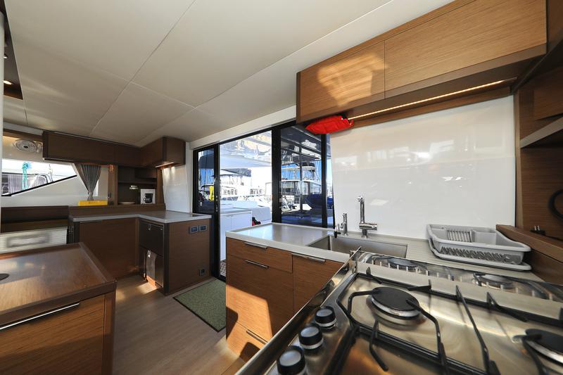 Book yachts online - catamaran - Lagoon 50- owner version - RAGNAR - rent