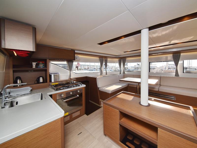 Book yachts online - catamaran - Lagoon 50- owner version - RAGNAR - rent