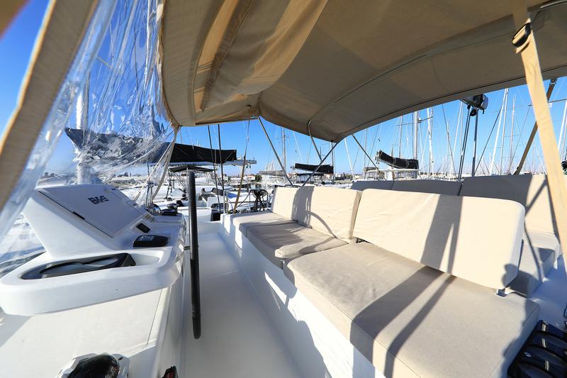 Book yachts online - catamaran - Lagoon 50- owner version - RAGNAR - rent