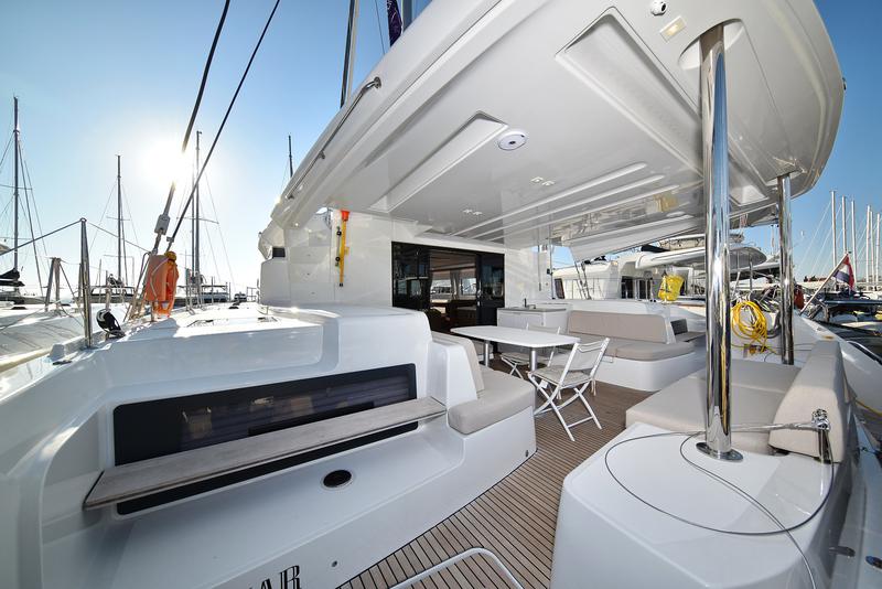 Book yachts online - catamaran - Lagoon 50- owner version - RAGNAR - rent