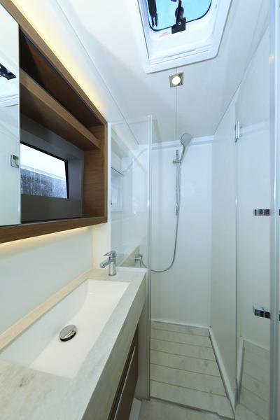 Book yachts online - catamaran - Lagoon 50- owner version - RAGNAR - rent
