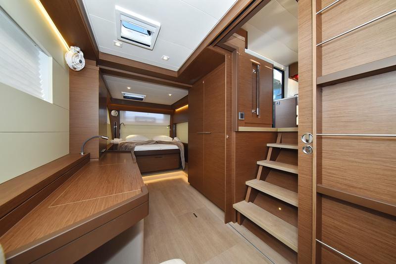 Book yachts online - catamaran - Lagoon 50- owner version - RAGNAR - rent