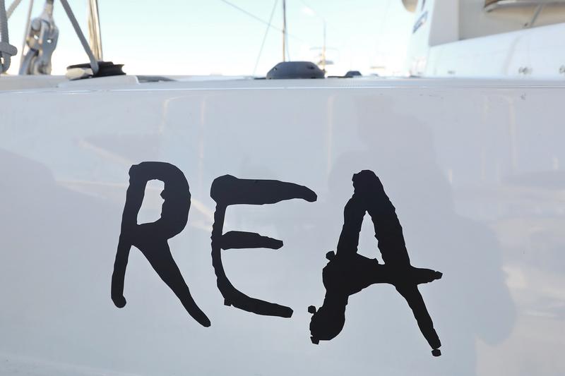 Book yachts online - catamaran - Lagoon 42 - REA - rent