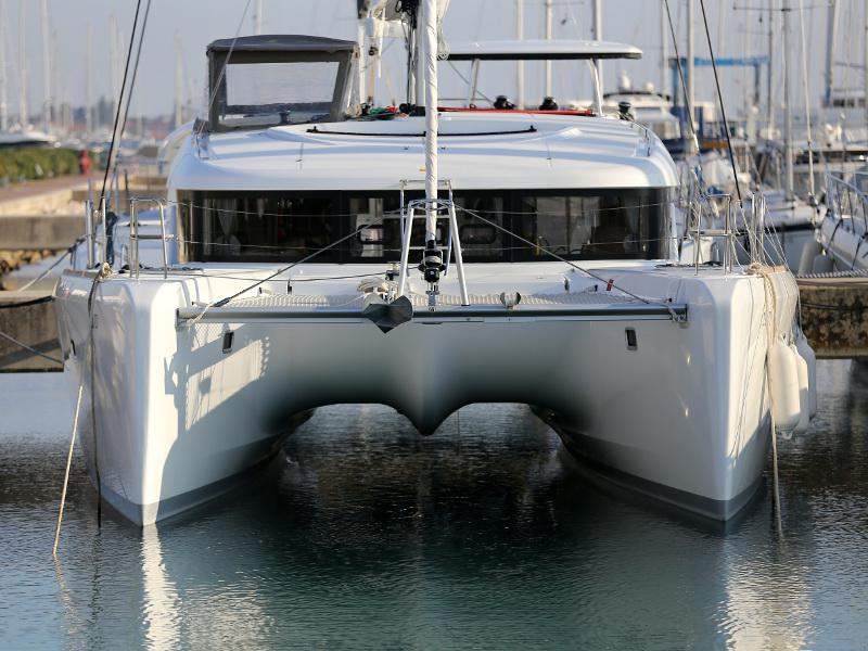 Book yachts online - catamaran - Lagoon 39 - VENTUS - rent