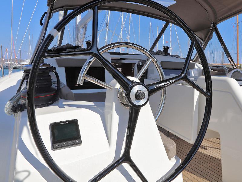 Book yachts online - sailboat - Sun Odyssey 410 - Aris - rent