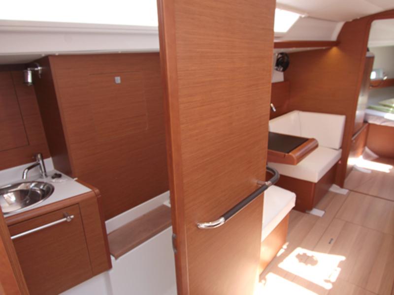 Book yachts online - sailboat - Sun Odyssey 419 - Perseas - rent