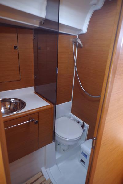 Book yachts online - sailboat - Sun Odyssey 439 - Iva - rent