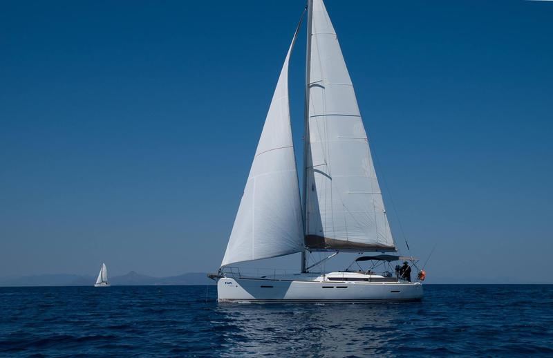 Book yachts online - sailboat - Sun Odyssey 439 - Iva - rent
