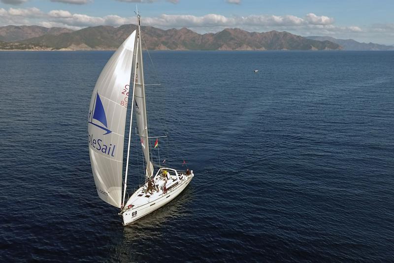Book yachts online - sailboat - Oceanis 45 (4 cabs) - CANCAN - rent